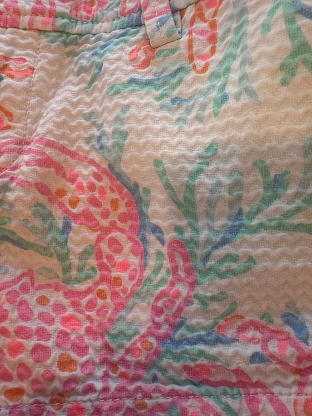 Lilly Pulitzer Walsh Shorts, Getting Steamy Crab Print - Picture 4 of 4